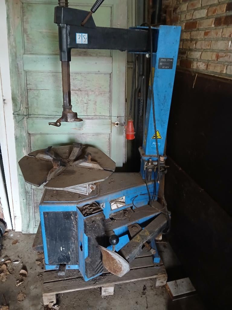 Bandenmachine, Auto diversen, Autogereedschap, Ophalen, Gebruikt