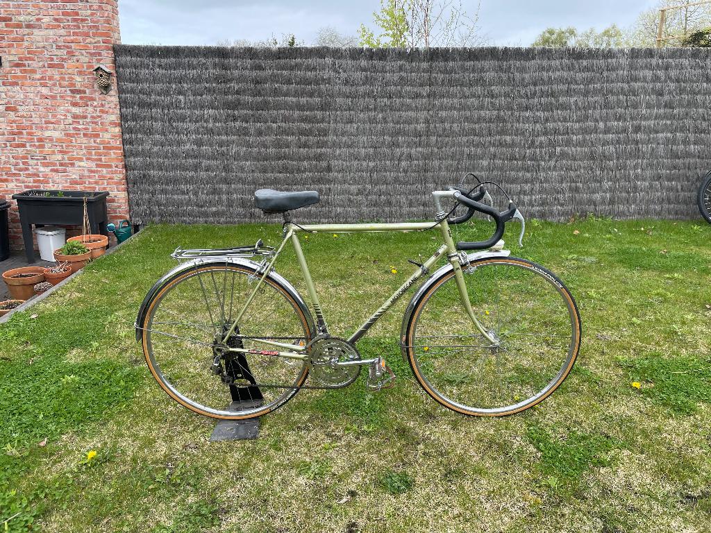 Retro fiets, Ophalen, Motobecane, Jaren '60 of nieuwer