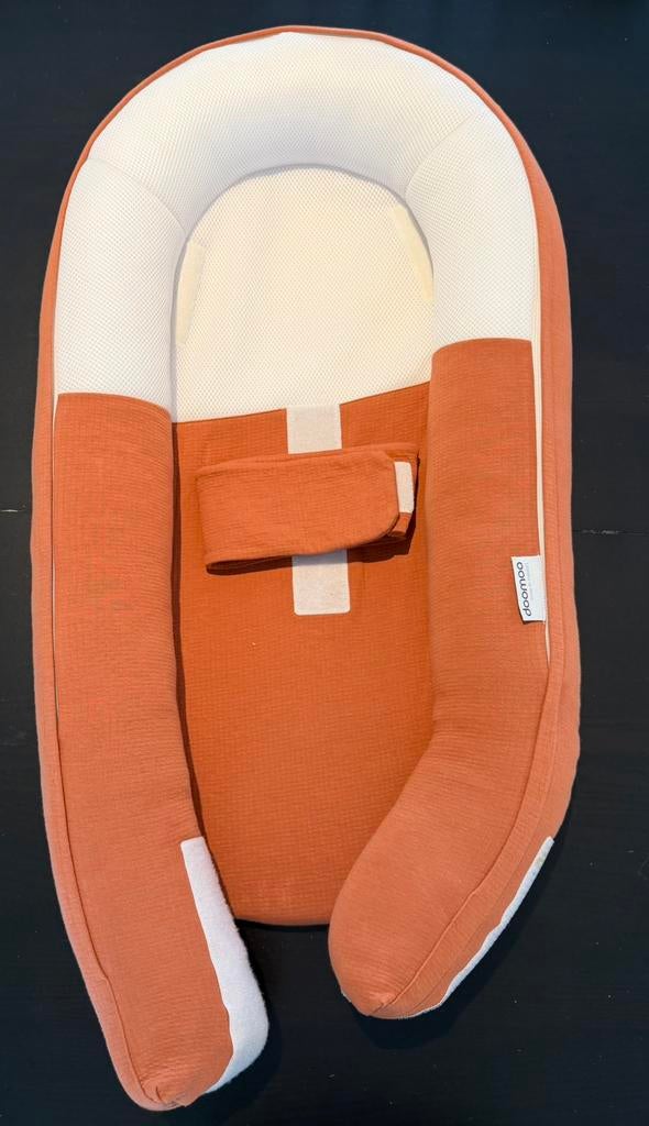 Babynestje - doomoo, Kinderen en Baby's, Overige Kinderen en Baby's, Ophalen, Zo goed als nieuw