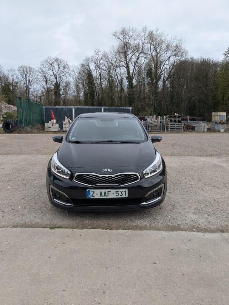 Kia Cee'd * 12m garantie *, Auto's, Voorwielaandrijving, 4 cilinders, Parkeersensor, Zwart