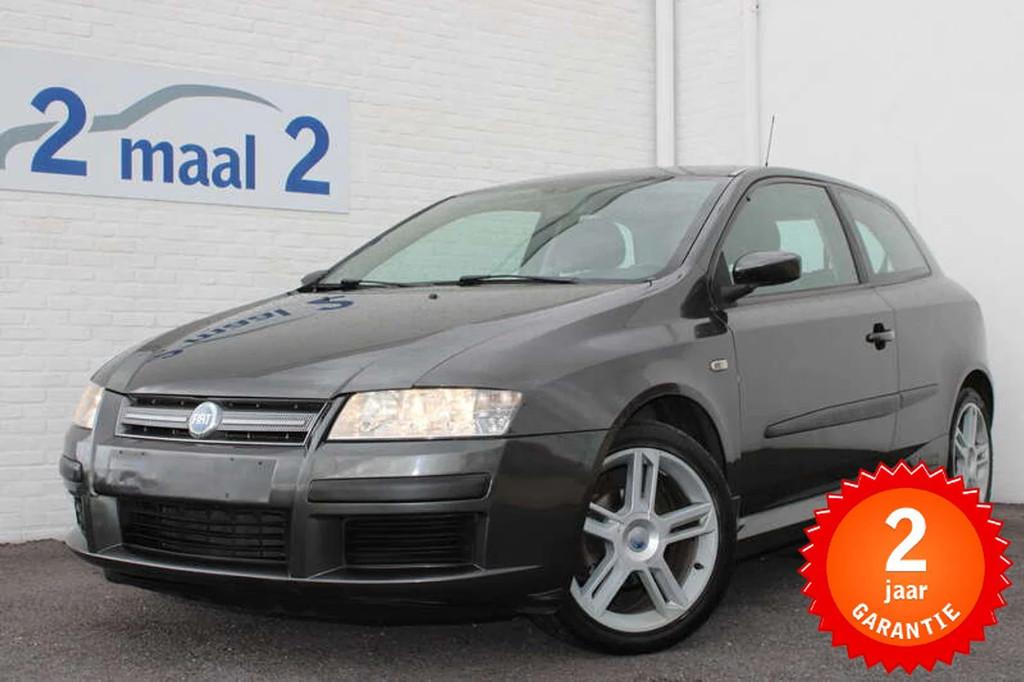 Fiat Stilo 1.4i 16v Racing inclusief 2 JAAR garantie!, Autos, Fiat, Argent ou Gris, Achat, Capteur de stationnement, Boîte manuelle