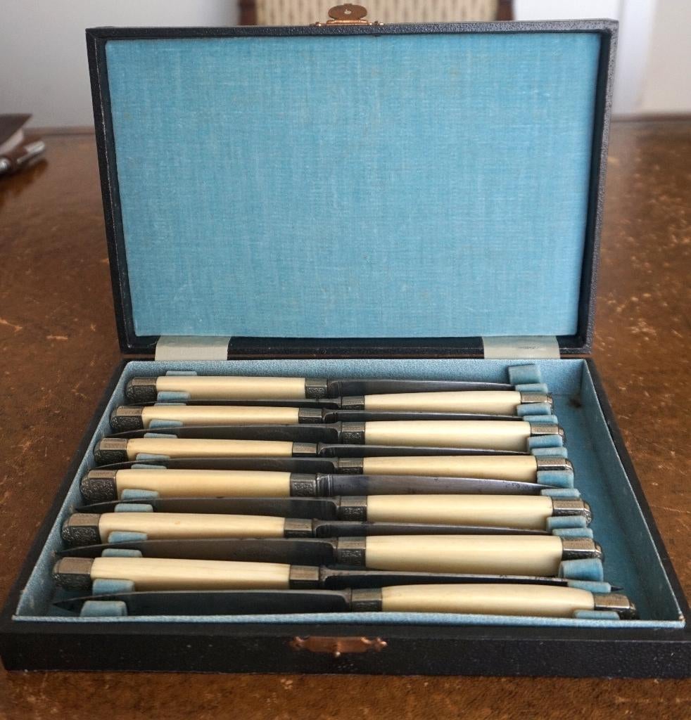 12 Couteaux de la Coutellerie Namuroise Boland, Antiquités & Art, Antiquités | Couverts, Enlèvement ou Envoi