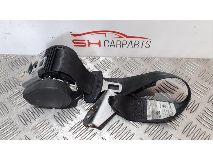 Ceinture de sécurité arrière gauche d'un Volkswagen Golf, Autos : Pièces & Accessoires, Volkswagen, -, 3 mois de garantie, Utilisé