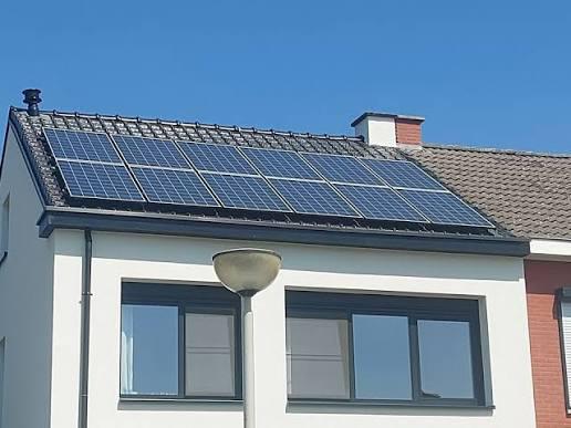 Elektricien zonnepanelen omvormers , limburg genk hasselt, Enlèvement, Comme neuf