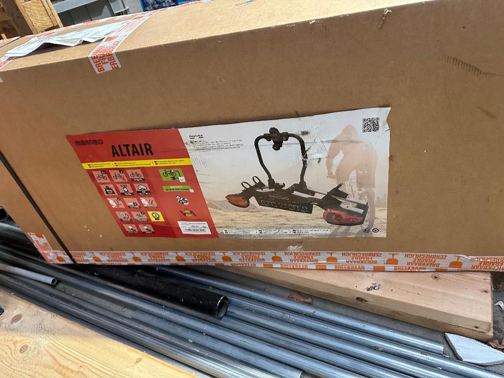 Fietsendrager Menabo Altair voor 2 fietsen NIEUW, Auto diversen, Fietsendragers, Ophalen, Nieuw, 2 fietsen, Trekhaakdrager