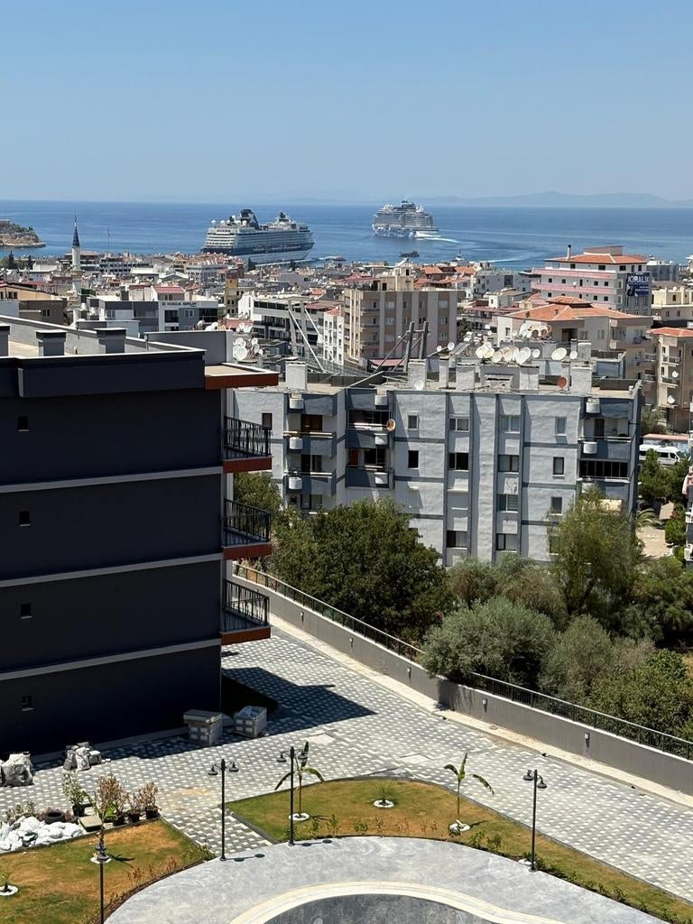 Appartement 2+1 à vendre avec vue sur la mer à Kuşadası, 85 m², Ville, Kuşadası, Turquie