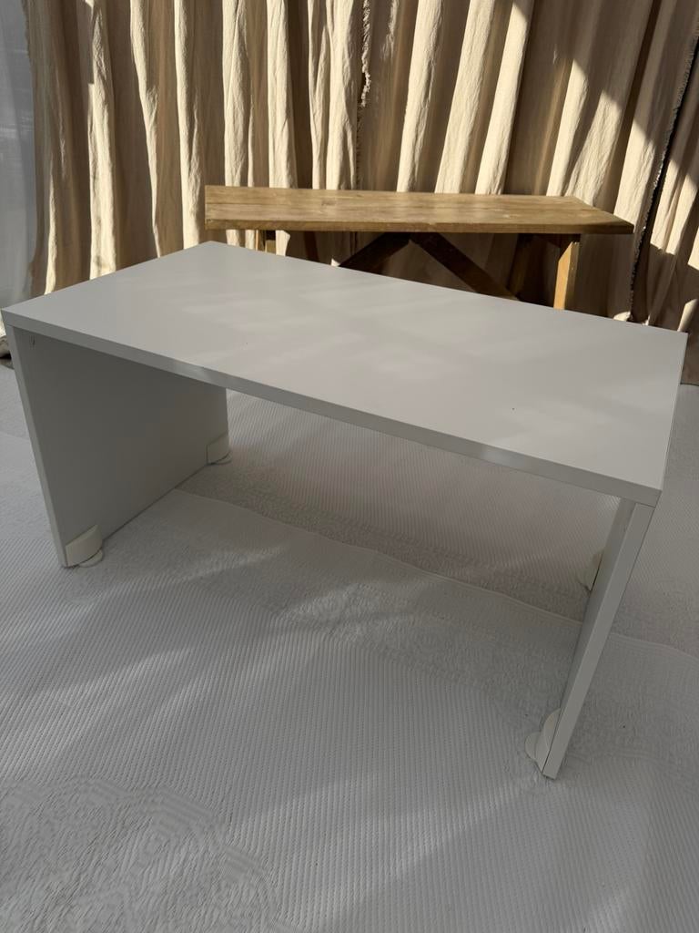 Ikea bureau smastad, Enlèvement, Comme neuf