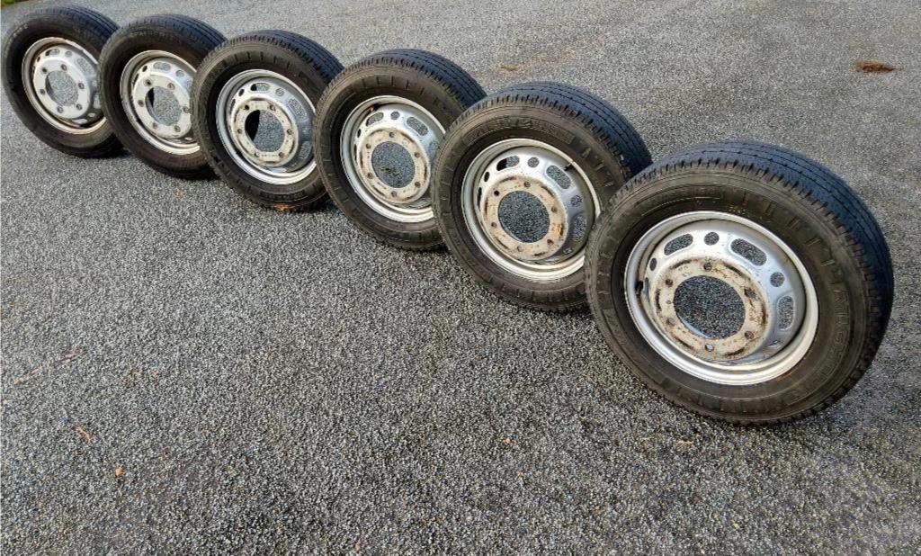 6 pneus été renforcés 195/75-16C sur jantes VW Crafter, Auto-onderdelen, Banden en Velgen, Banden en Velgen, Zomerbanden, 16 inch