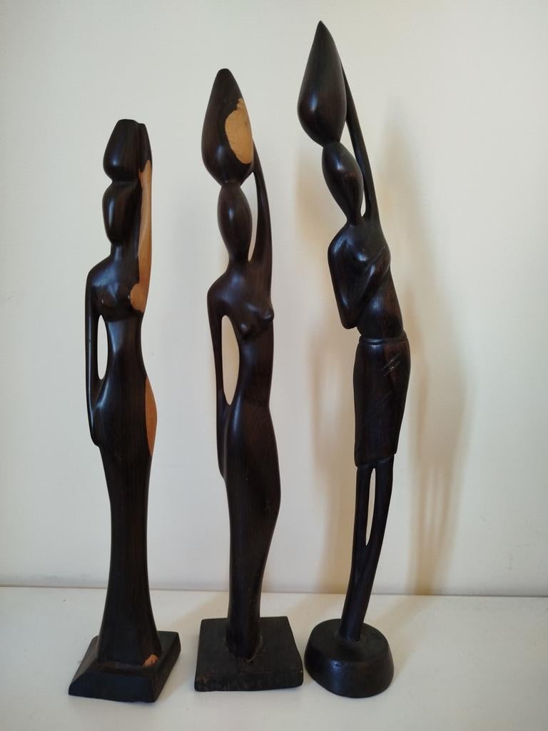 3 houten beeldjes van vrouwen, Ophalen, Afrika, Hout