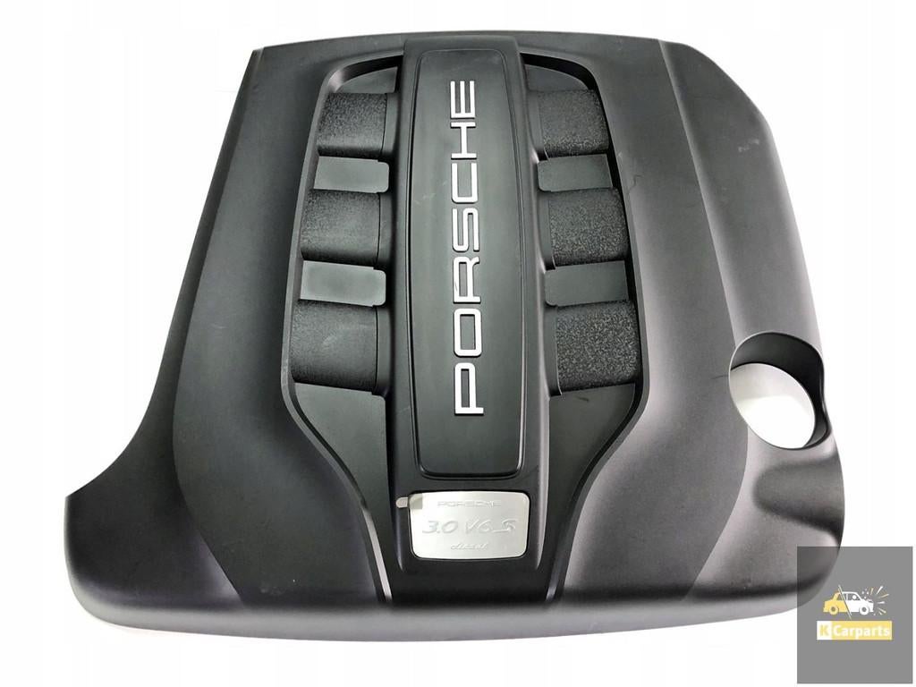 95B103925A, Capot Porsche Macan S 3.0 Diesel, Porscheplatz 1
70435  Stuttgart, DE, Porsche, Info@porsche.de, Utilisé