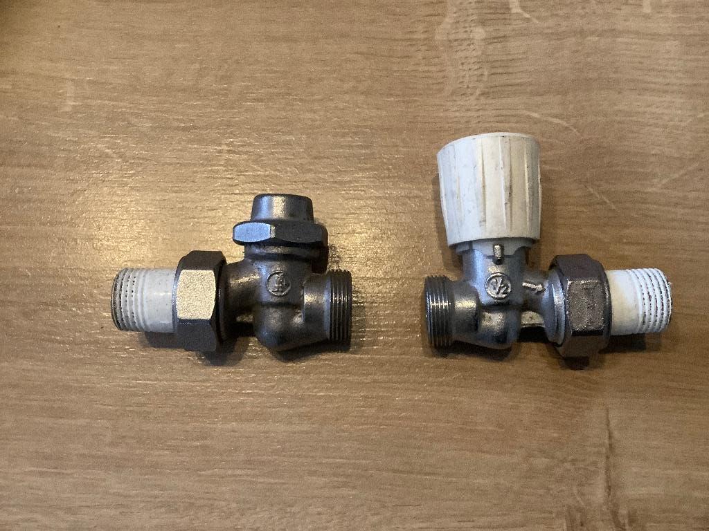 6 radiatorkranen +4 retourkranen giacomini, Bricolage & Construction, Chauffage & Radiateurs, Enlèvement