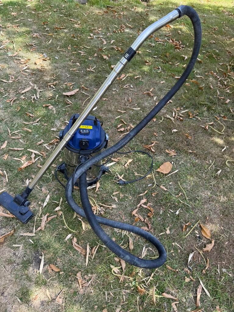 Bouwstofzuigers, Ophalen, Zo goed als nieuw