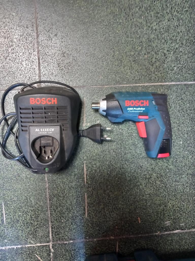 tournevis à batterie Bosch, Bricolage & Construction, Enlèvement, Neuf, Moins de 700 watts