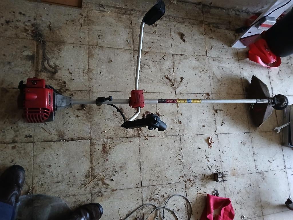 Bosmaaiers, Jardin & Terrasse, Débroussailleuses, Enlèvement, Utilisé, Essence, Honda