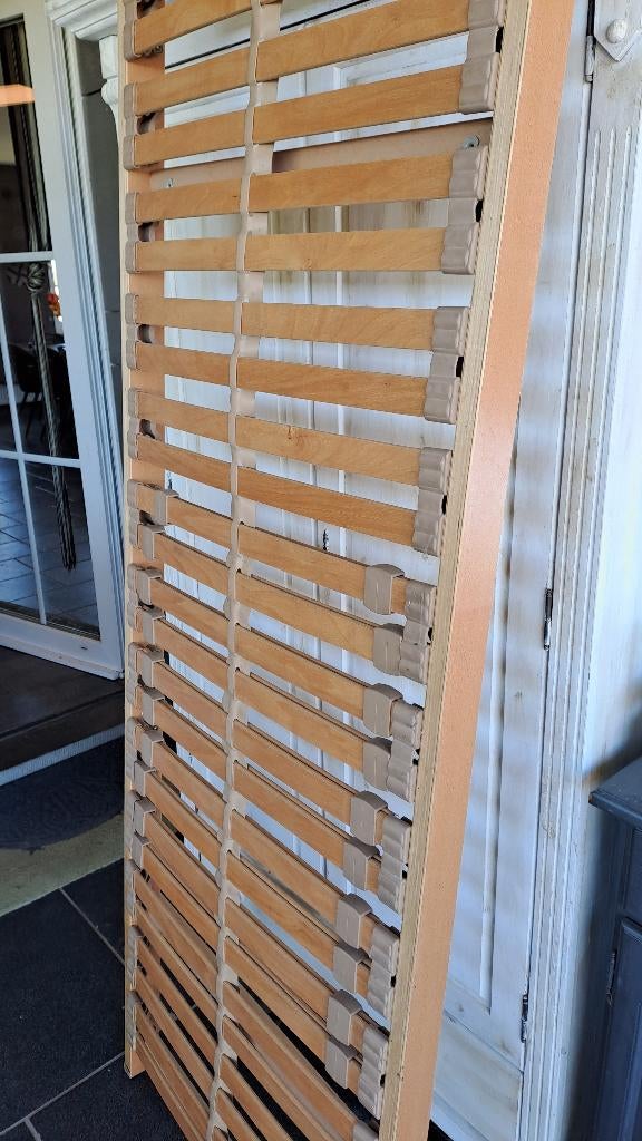 2 sommiers à lattes 194 x 70cm comme neuf., Maison & Meubles, Chambre à coucher | Matelas & Sommiers, Comme neuf, Sommier, 70 cm ou moins