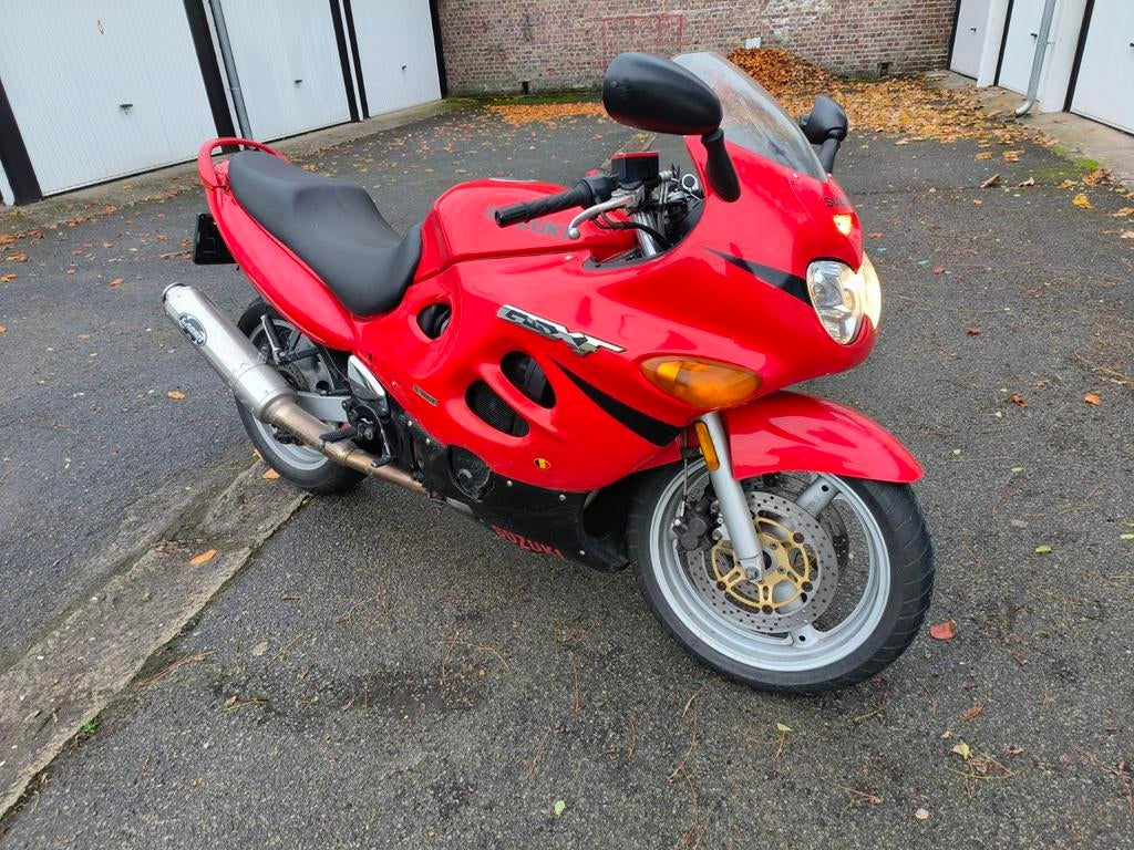 Motor te ruil Suzuki GSX600, Enlèvement
