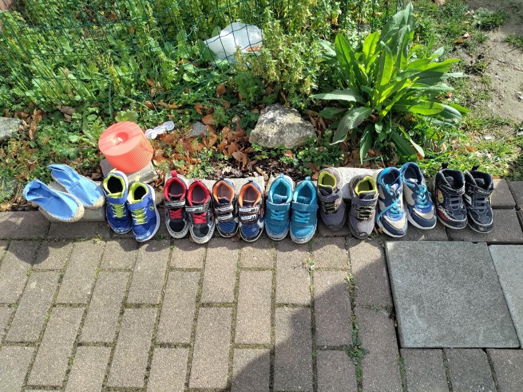 Kinderschoenen (gratis meenemen), Kinderen en Baby's, Ophalen, Gebruikt, Jongen, Schoenen
