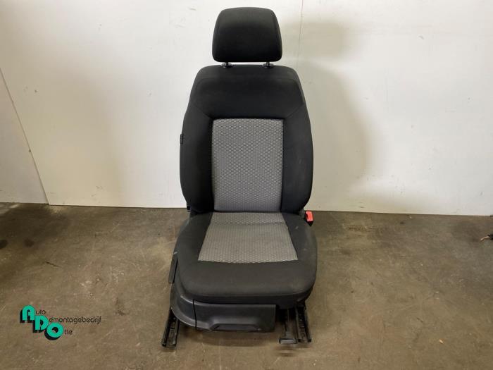 Siège droit d'un Volkswagen Polo (Polo 09-), Volkswagen, -, 3 mois de garantie, Utilisé