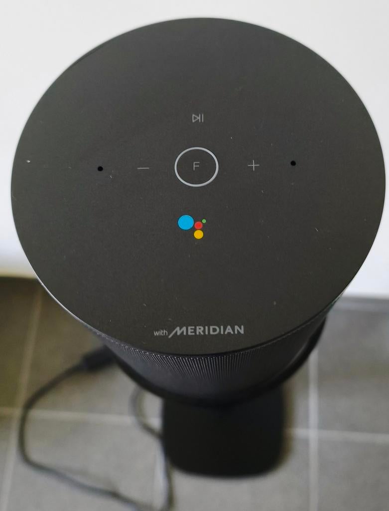 Box met staander LG Meridian, Audio, Tv en Foto, Ophalen