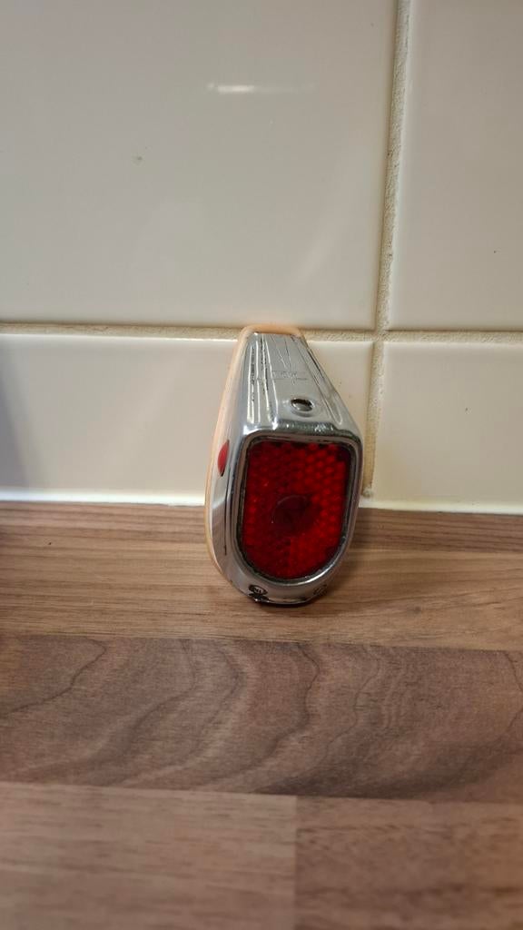 Oude Fiets achterlicht, Fietsen en Brommers, Fietsaccessoires | Fietsverlichting, Ophalen, Achterlicht