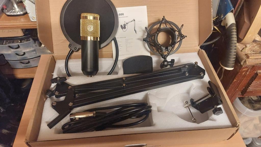 Microphone à condensateur BM800 avec accessoires de studio, Musique & Instruments, Enlèvement ou Envoi