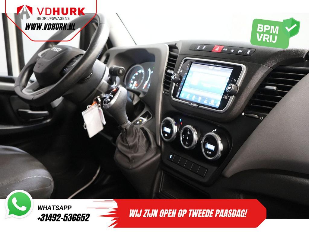 Iveco Daily 35S18HV 3.0 Aut. ZF BPM VRIJ! Bakwagen Laadklep/, Auto's, Bestelwagens en Lichte vracht, Automaat, Iveco, Wit, Bedrijf