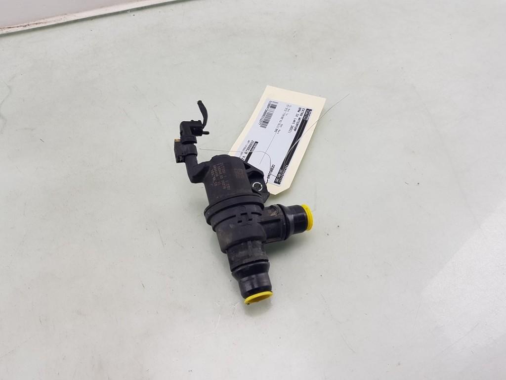 EXTRA EAU POMPE BMW iX (I20) (01-2021/-) (|9896408|), Utilisé, BMW, Petuelring 130
80809  München, DE, Bayerische Motoren Werke AG