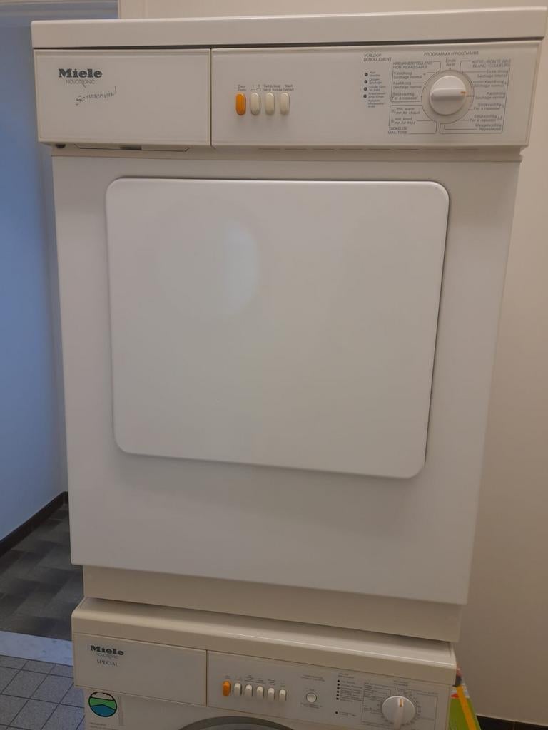 Droogkast  Miele, Ophalen