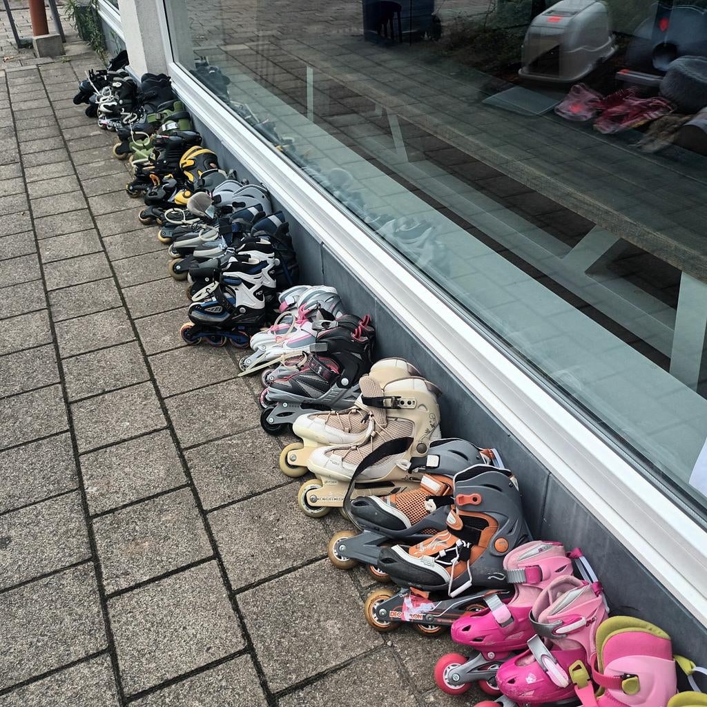 23 paar Rollerskates diverse maten en merken, Sport en Fitness, Skeelers, Ophalen