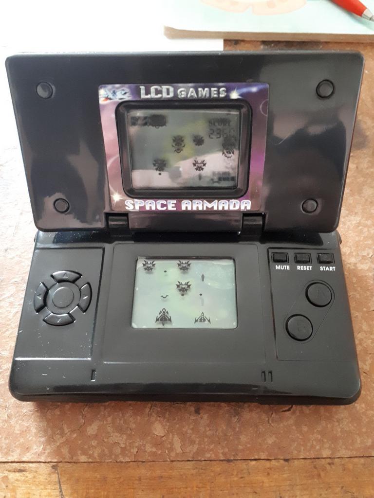 Jeu 3D Vintage Space Armada Simba avec écran LCD, Consoles de jeu & Jeux vidéo, Enlèvement ou Envoi, Comme neuf, Autres modèles