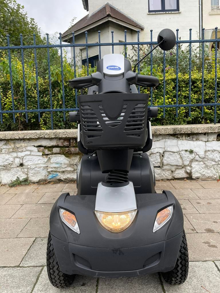 Scootmobiel Invacare Comet Pro elektrische scooter, Ophalen of Verzenden, Inklapbaar, Zo goed als nieuw, Elektrische rolstoel