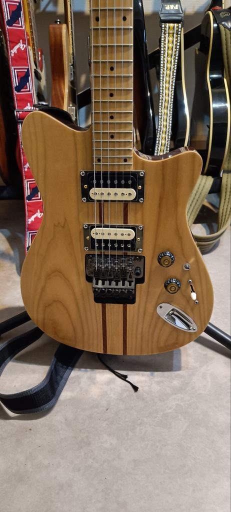 Calisti custom 24 frets, Muziek en Instrumenten, Snaarinstrumenten | Gitaren | Elektrisch, Ophalen, Ibanez