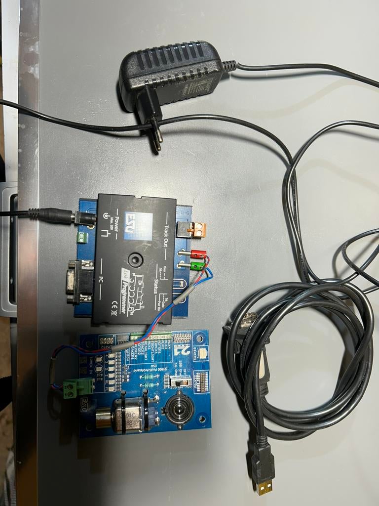 ESU, Hobby & Loisirs créatifs, Enlèvement, Utilisé, Autres types, Autres marques