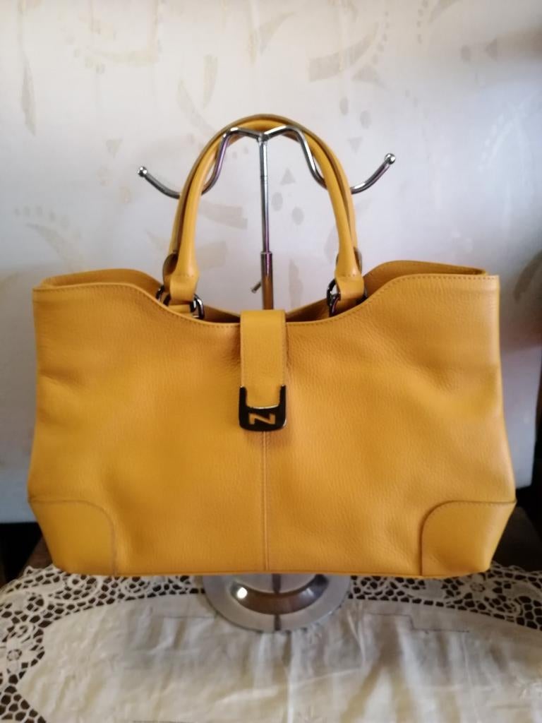 Grote, lederen handtas Nathan, Bijoux, Sacs & Beauté, Sacs | Sacs Femme, Sac à main, Enlèvement ou Envoi