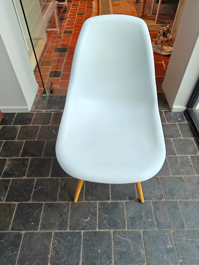 6 Eames stoelen, Huis en Inrichting, Stoelen, Ophalen, Gebruikt, Hout, Wit