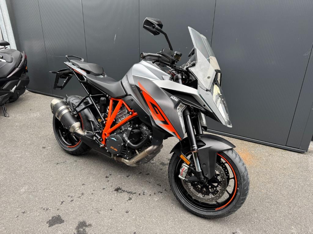 KTM - 1290 SUPER DUKE GT
