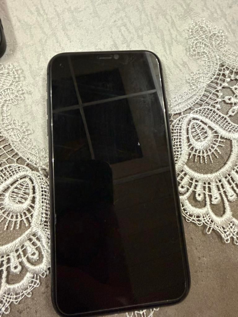 Iphone 11 128go, Télécoms, Téléphonie mobile | Apple iPhone, Enlèvement, Comme neuf, IPhone 11