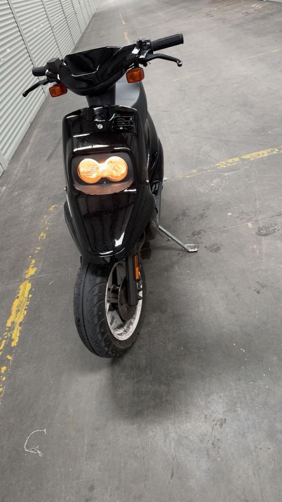 Mbk booster b klasse, Fietsen en Brommers, Scooters | Yamaha, Ophalen, Zo goed als nieuw