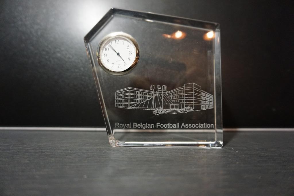 Trophée Val Saint Lambert Fédération Royale Belge de Footbal, Enlèvement ou Envoi