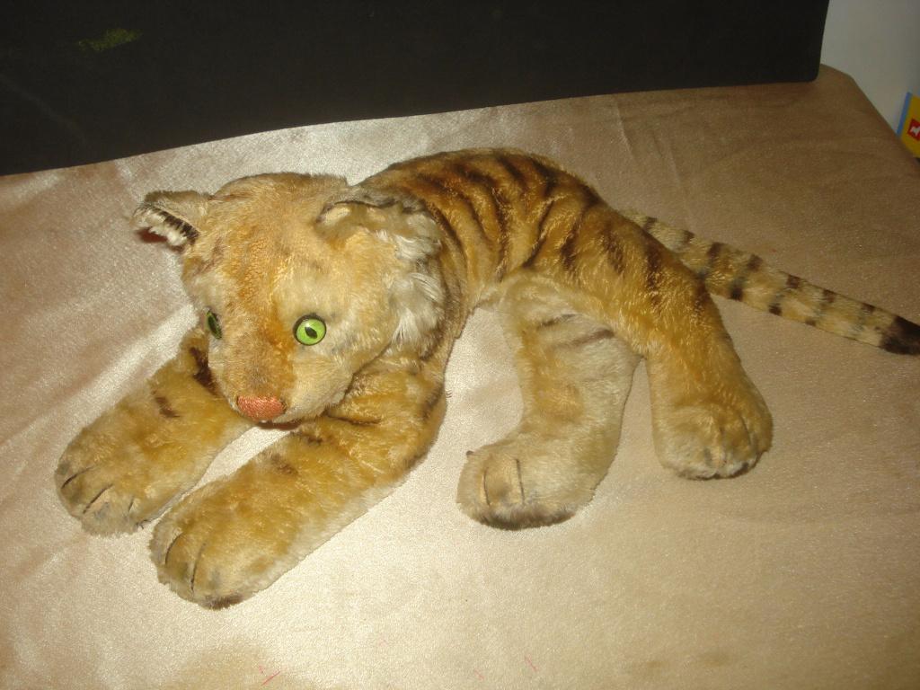 STEIFF Ancien Tigre 50 cm de Long Années 1950 Très Bon Etat, Collections, Ours & Peluches, Enlèvement ou Envoi, Comme neuf, Autres types