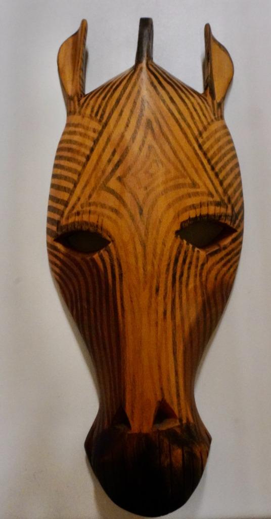 Masque africain en bois (zébre), Enlèvement ou Envoi