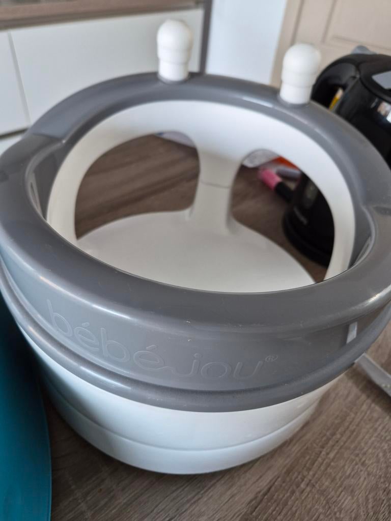 Be'be'- jou badring fabulous, Ophalen, Bébé-jou