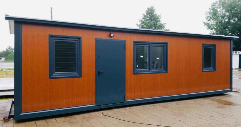 Wooncontainer 9x3m / stacaravan / Mobile home / Tiny House