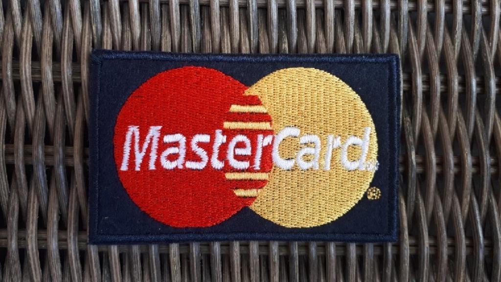Écusson thermocollant MasterCard - 92 x 57 mm, Enlèvement ou Envoi, Neuf