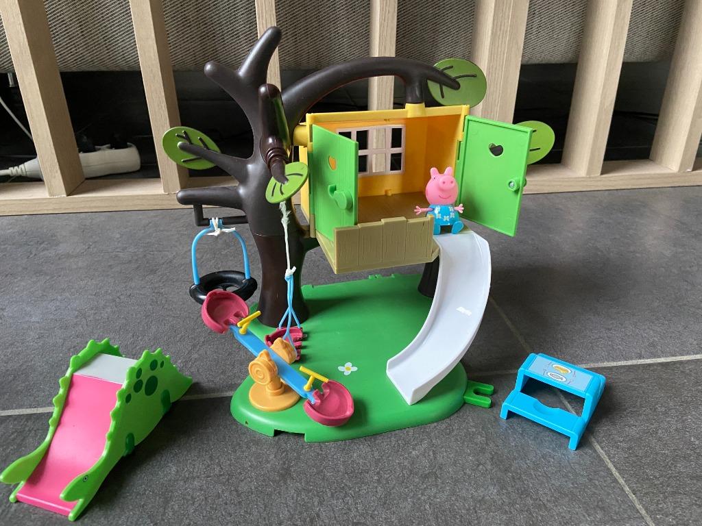 Peppa Pig jouet - La cabane dans l’arbre - Treehouse, Enlèvement, Comme neuf, Maison de poupées