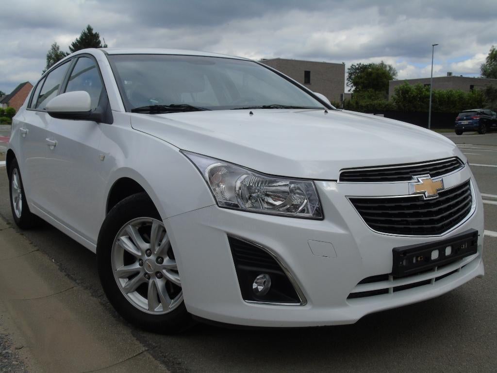 Chevrolet Cruze 1.7 TDCI *07/2013 *1e Eigen*Ohboekje*EURO 5, Auto's, Chevrolet, Voorwielaandrijving, Euro 5, Stof, USB