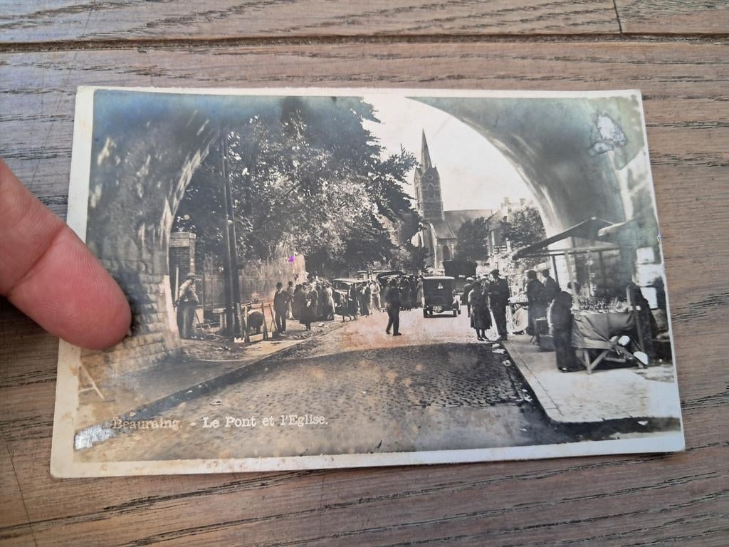Ancien parc décrit : Beauraing, le pont et l'église, Enlèvement ou Envoi