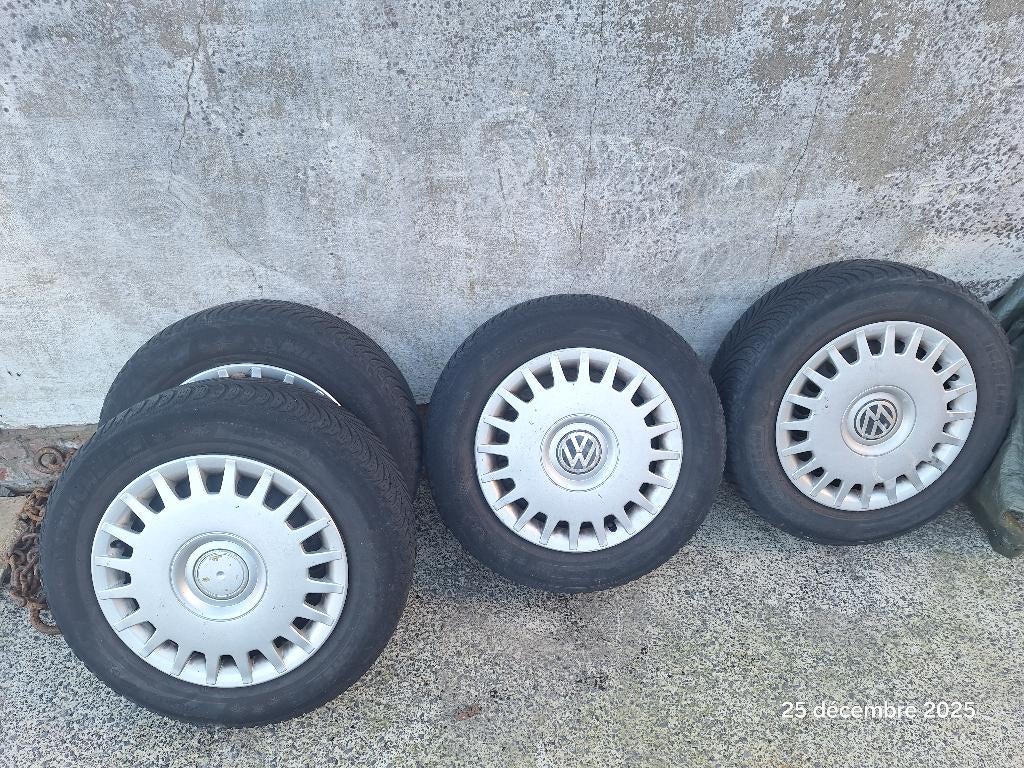 Roue Hiver touran, 15 pouces, Pneus et Jantes, Pneus hiver, Véhicule de tourisme