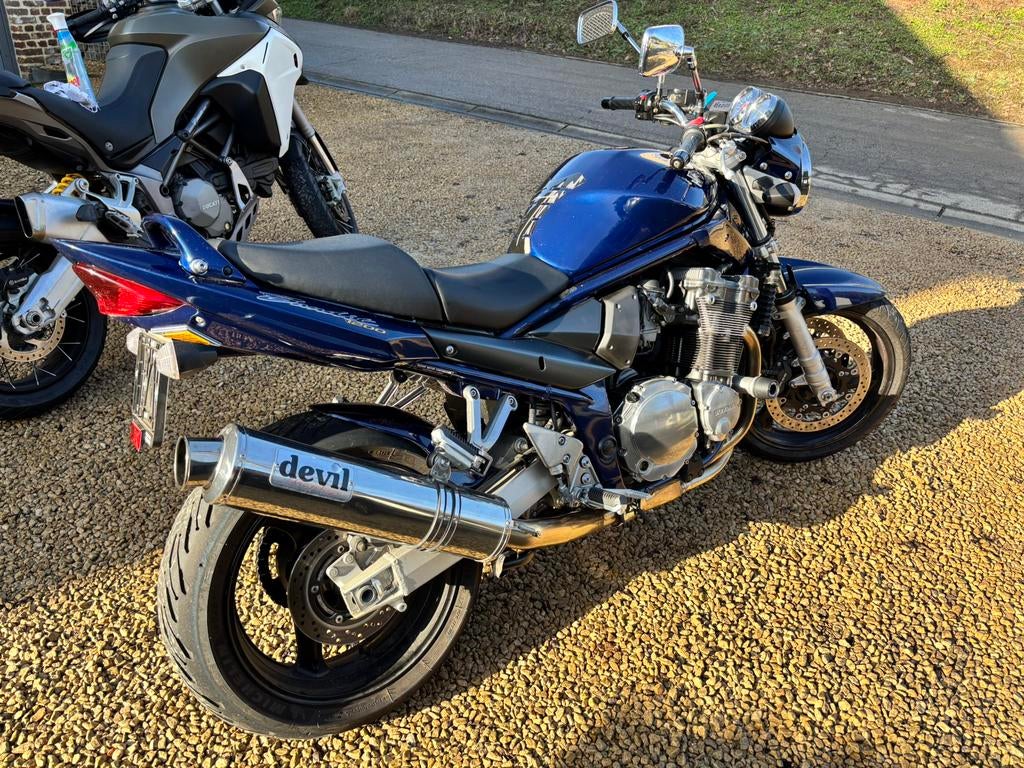 SUZUKI Bandit 1200cc année 2006 (ou echange)