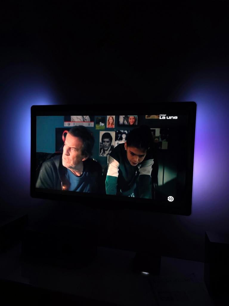 TV Philips Ambilight Full HD - Non connectée, Philips, LED, 50 Hz, 80 à 100 cm